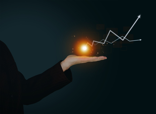 Skyinntekter og Dynamics 365 veksten akselererer